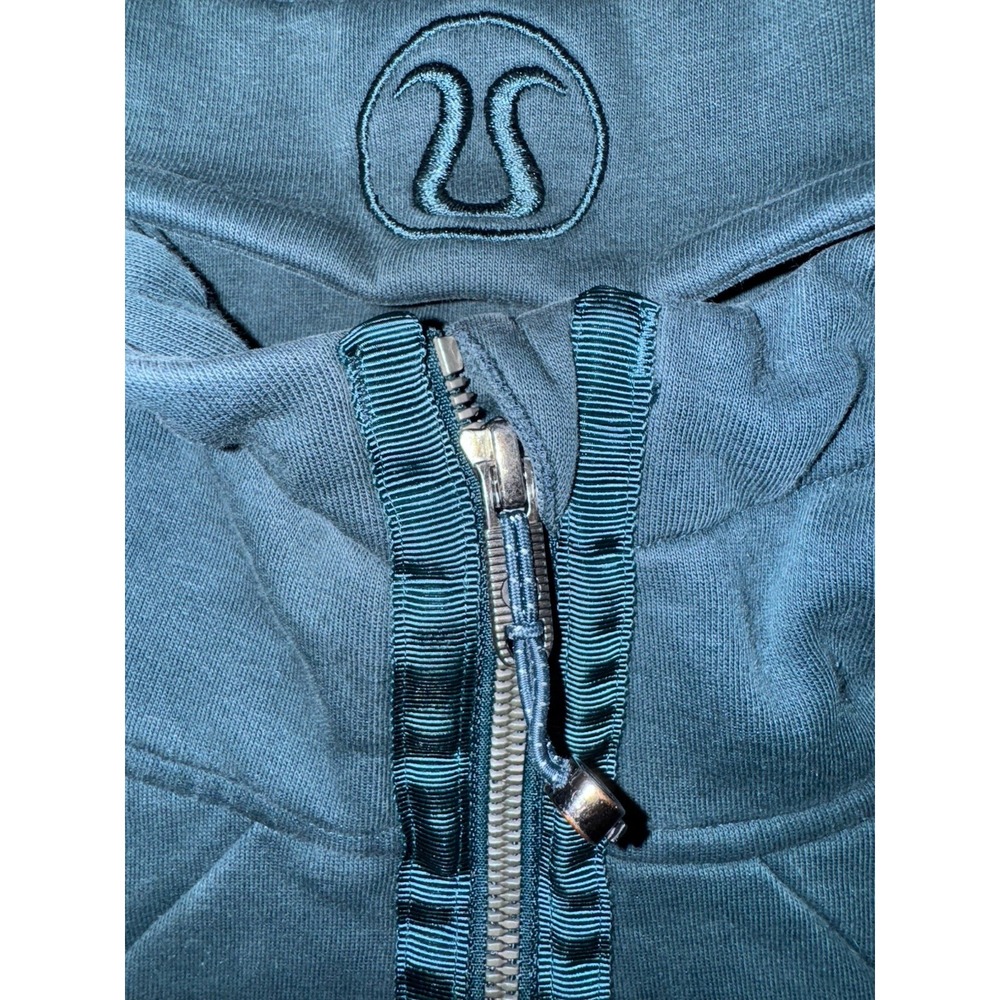 Lululemon Jacket Women 8 Scuba Hood Pocket Zip Up Coat Logo Cruise Run‎ Gym Core - Picture 6 of 10